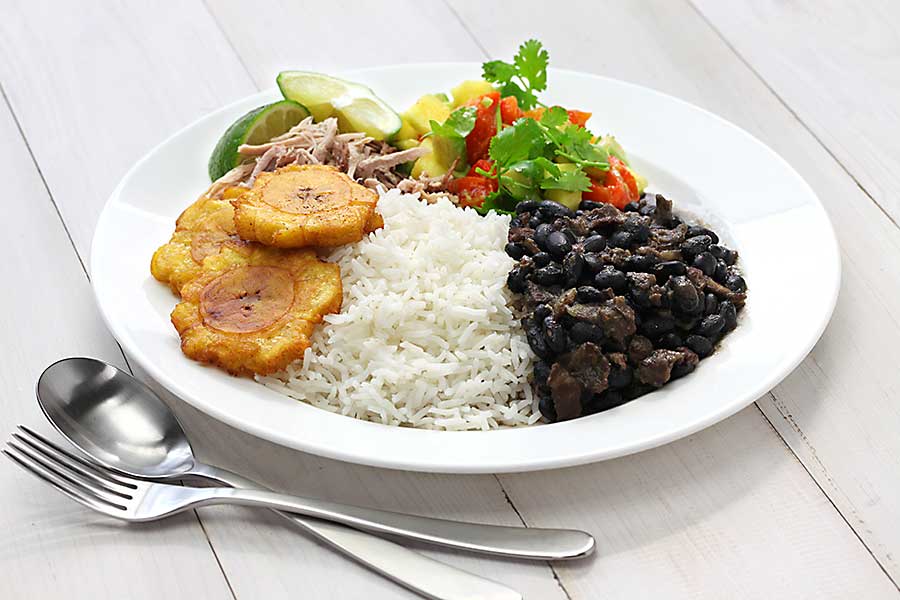 Cuban cuisine, Arroz con Frijoles Negros