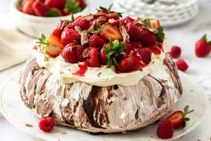 Australian-Local-Pavlova