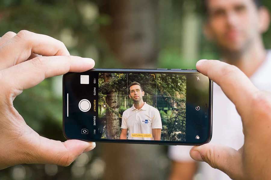 take professional quality portraits with your phone