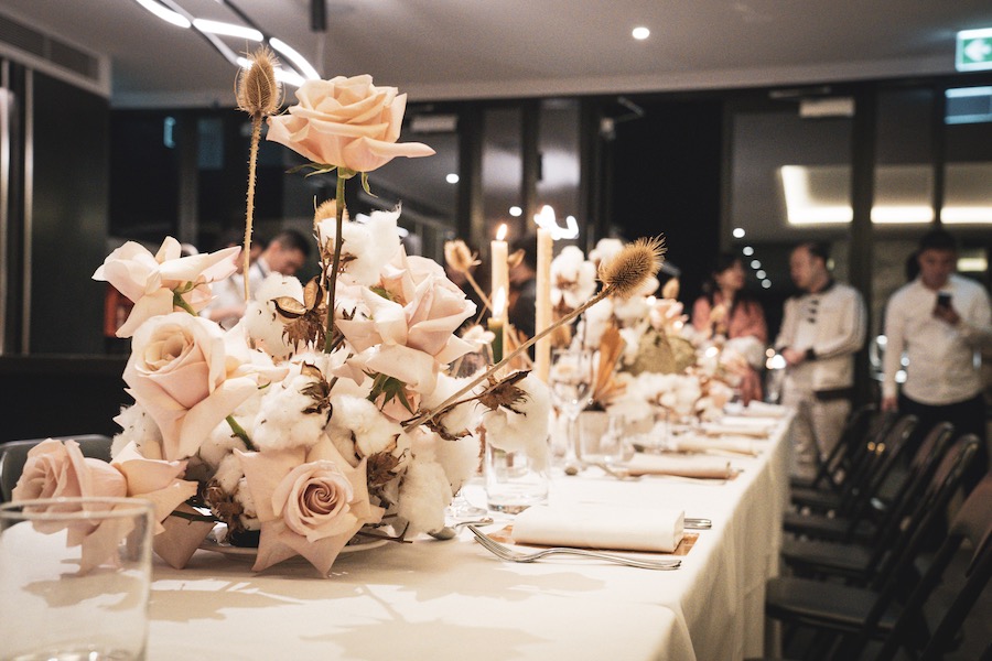 christmas theme pink table setting
