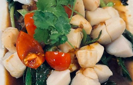 Chef Stephane Stanisic Sauteed Chinese Broccoli, Australian Scallops, Oyster Sauce, Tomato, Smoked Chilli