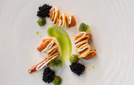 Chef Raffaele de Falco Golden crispy prawn, green pea purée, citrus aioli & black caviar